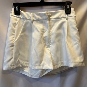 SHEIN Cream Shorts - Petite XS